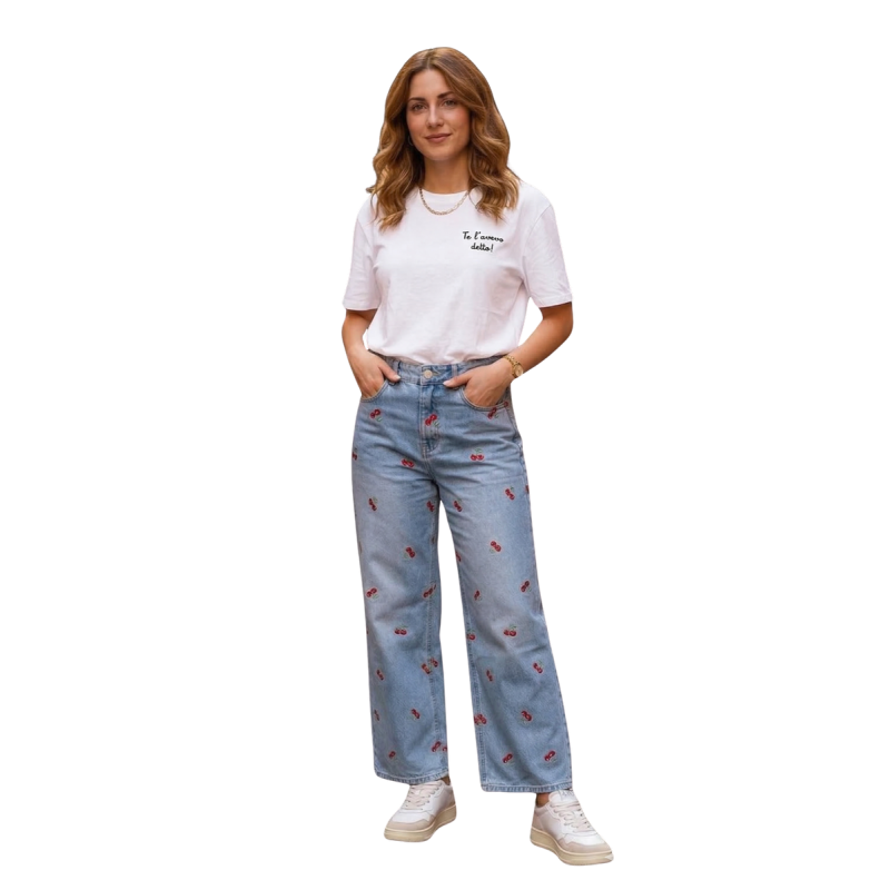 MANUELA: t-shirt con scritta ricamata | Vicine a ME