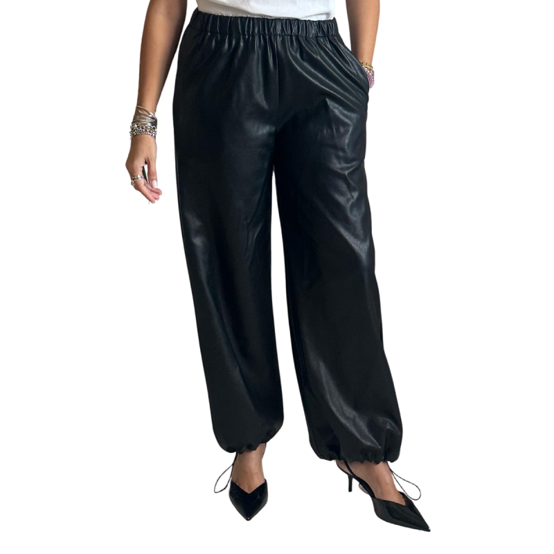 DONATELLA: pantalone ecopelle donna gamba dritta | Vicine a ME